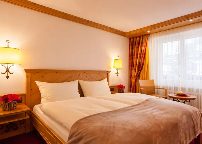 Hotel Holiday